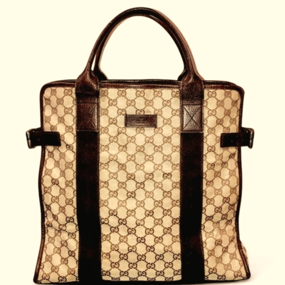 🤩 SALE TODAY ONLY 🤩Authentic Gucci EXTRA large Handbag/bookbag/laptop
